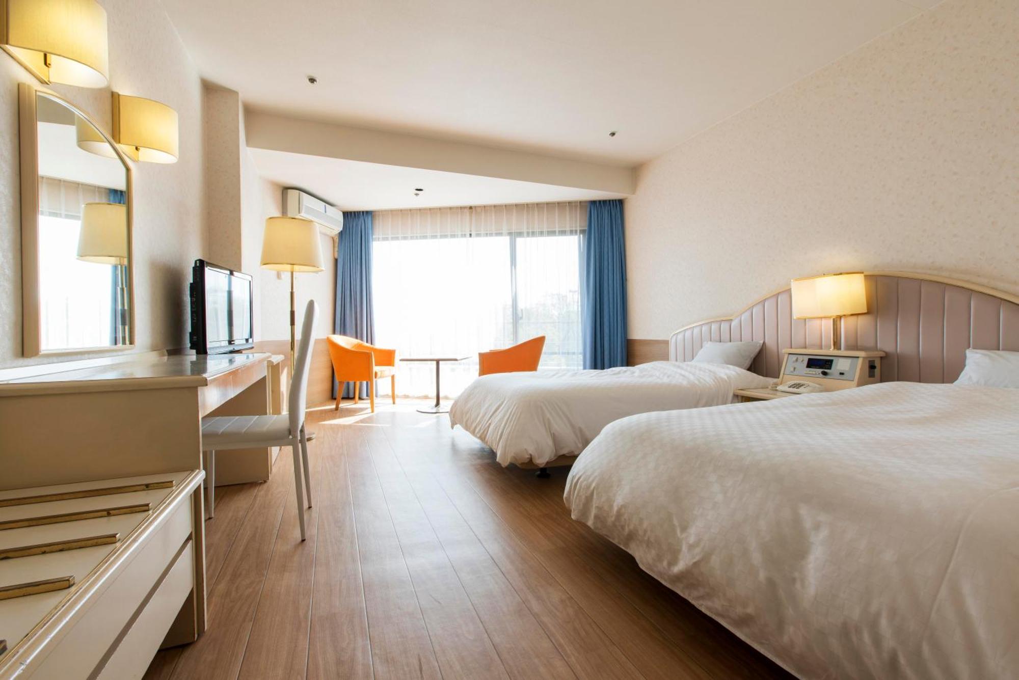 Izumigo Izukogen Dog Paradise Hotel & Cottage Іто Екстер'єр фото