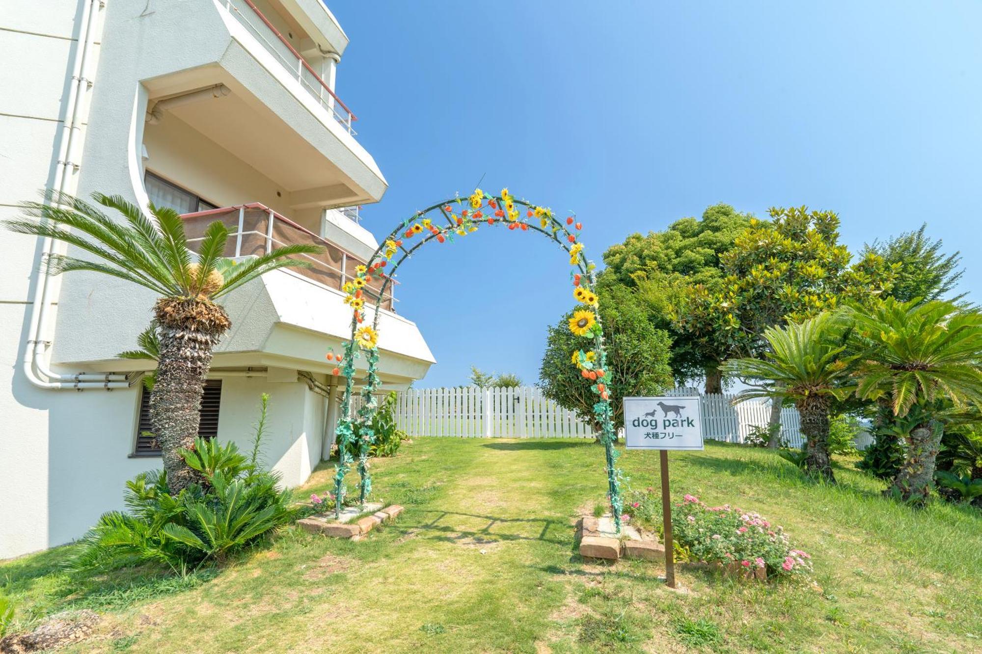 Izumigo Izukogen Dog Paradise Hotel & Cottage Іто Екстер'єр фото